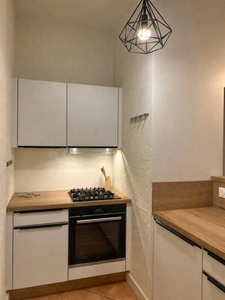 Appartement  2 pièces + cour privative BORDEAUX (33)