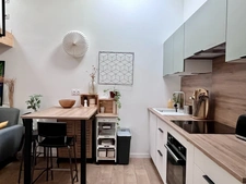 À VENDRE – Appartement rénové avec cour privative – Bordeaux Nansouty