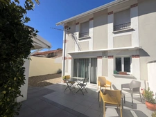 MAISON 4 PIÈCES + DÉPENDANCE – PROCHE OCÉAN & CENTRE-VILLE – SOULAC-SUR-MER (33)