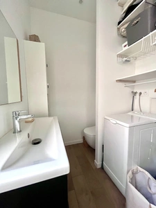 À VENDRE – Appartement rénové avec cour privative – Bordeaux Nansouty