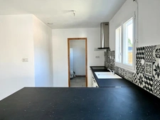 Maison moderne avec jardin – 4 pièces – 447 m² de terrain