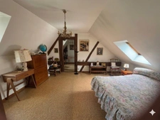 Opportunité Investisseur ou Pied-à-terre – Maison de Village à Potentiel à 1h30 de Paris