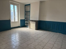 🏠 Charme et Authenticité : Maison de Ville Cœur de Briare