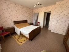 Maison traditionnelle 5 chambres – Sous-sol total – Fort potentiel BLENEAU (89)
