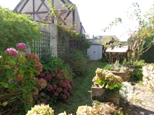 Maison à vendre 4 pièces BLENEAU (89) Maison au cœur du village de Bléneau, jardin et garage