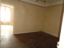 Dpt Yonne (89), à vendre BLENEAU  Garage 90m2 avec maison à rénover 6 pièces 130m2 