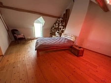 Propriété de charme sur 2 300 m² de terrain arboré sans vis-à-vis offrant calme espace et potentiel exceptionnel CHAMPCEVRAIS (89)
