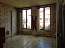 Dpt Yonne (89), à vendre BLENEAU  Garage 90m2 avec maison à rénover 6 pièces 130m2 