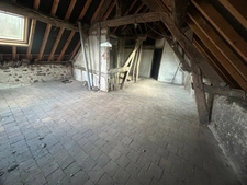 Immeuble avec potentiel de 5 appartements – Rogny-les-Sept-Écluses (89)