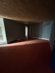 Bâtisse à fort potentiel, idéale pour investissement locatif LAVAU (89)