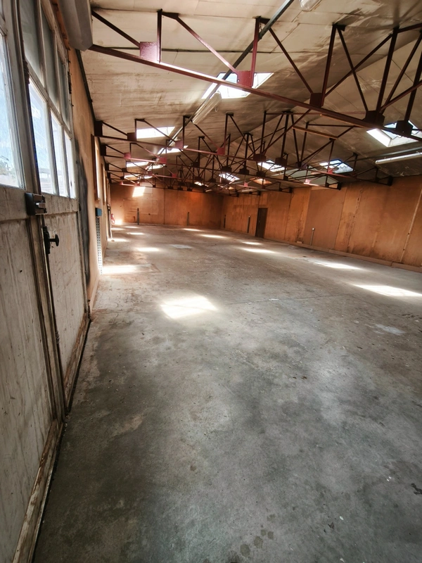 Local/bureau à vendre BLENEAU (89)