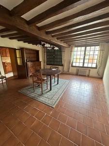 Superbe Maison de 10 Pièces à Vendre – Le Charme (45230)