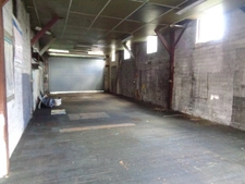 Dpt Yonne (89), à vendre BLENEAU  Garage 90m2 avec maison à rénover 6 pièces 130m2 