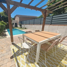 Maison à vendre 4 pièces de 100m² avec Piscine MONTAIGUT SUR SAVE (31)