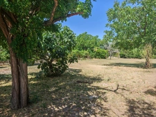 Terrain à vendre de 677m² à MONTAIGUT SUR SAVE  (31)