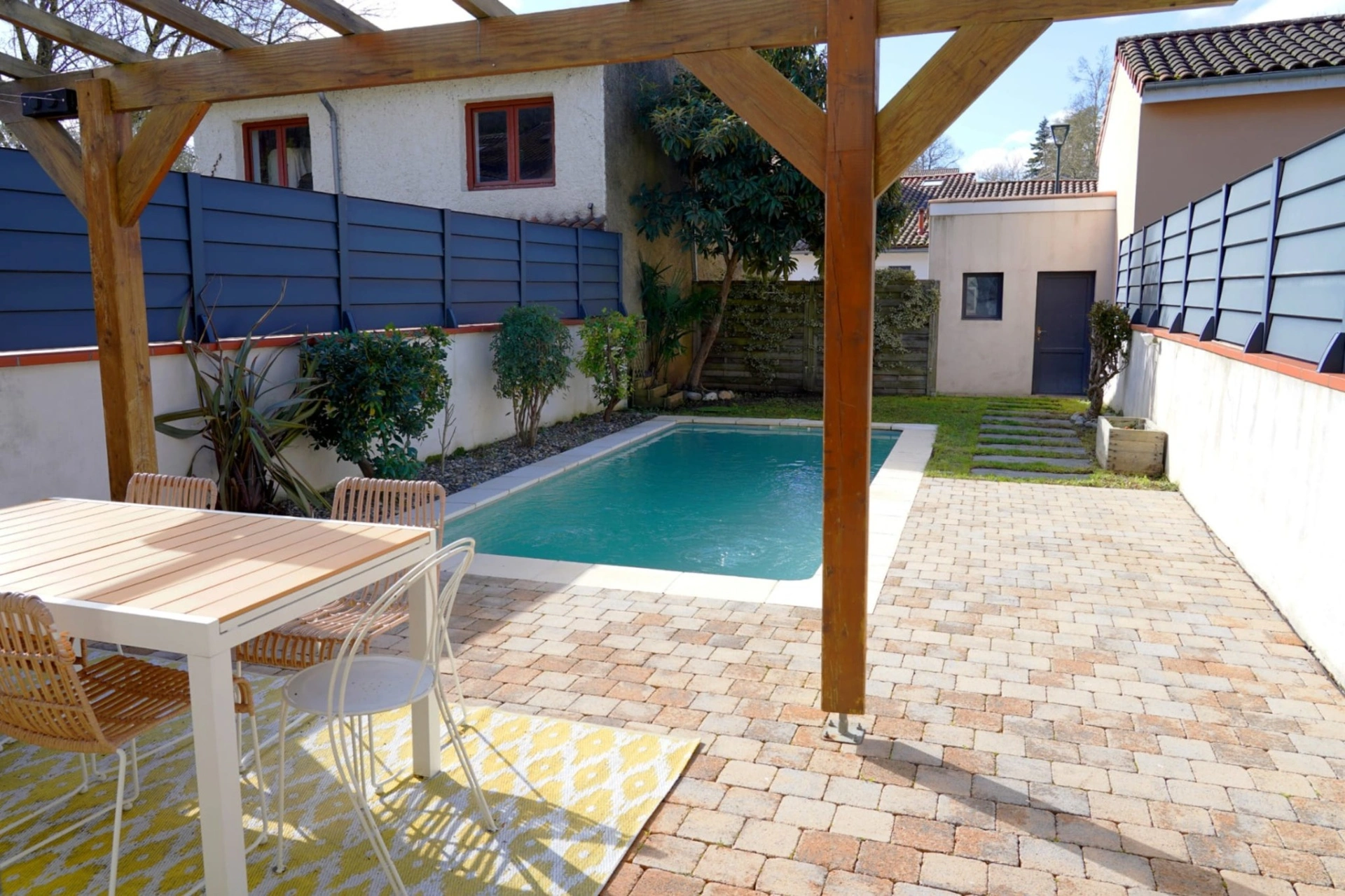 Maison 4 pièces 100 m² · à Montaigut sur Save · 100 m² · 310 000 €