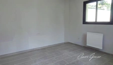 Rare - Maison T6 de 220 m² environ avec jardin arboré de 2 500 m² et piscine. LAUNAC (31)