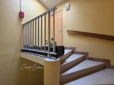 Appartement F3 lumineux au dernier étage avec loggia plein ouest, parking et cave