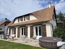 Maison familiale 130 m² – 4 chambres – Sous-sol complet – Terrasse plein Sud – Rouelles