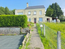 Offre Acceptée, Maison à rénover avec vue dégagée – Saint-Eustache-la-Forêt