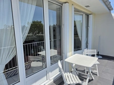 Appartement F3 lumineux au dernier étage avec loggia plein ouest, parking et cave