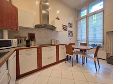 Appartement de prestige dans un château du XIXe siècle – 152 m²