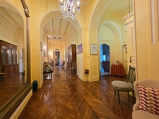 Appartement de prestige dans un château du XIXe siècle – 152 m²