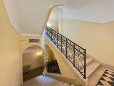 Appartement de prestige dans un château du XIXe siècle – 152 m²