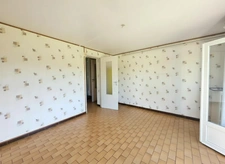 Offre Acceptée, Maison à rénover avec vue dégagée – Saint-Eustache-la-Forêt