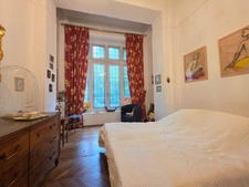 Appartement de prestige dans un château du XIXe siècle – 152 m²