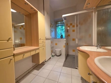 Appartement de prestige dans un château du XIXe siècle – 152 m²