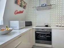 Appartement F3 lumineux au dernier étage avec loggia plein ouest, parking et cave