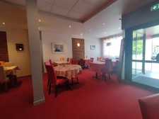  À VENDRE – RESTAURANT AVEC LICENCE IV – LOUDÉAC (22)