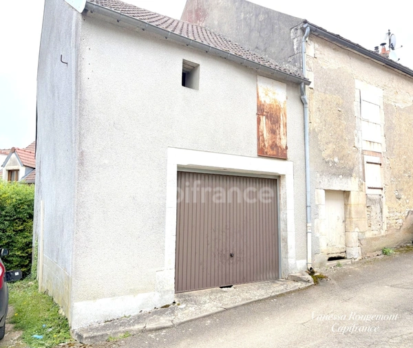 Garage avec Comble de stockage à vendre proche Chablis (89)