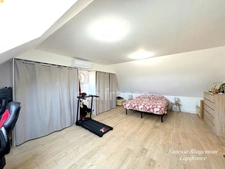 🏡  À VENDRE – MAISON FAMILIALE RÉNOVÉE DE 183 M² – 4/5 CHAMBRES – PRESTATIONS HAUT DE GAMME – TERRAIN 1676 M²