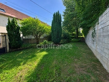 Maison à vendre 4 pièces LAROCHE SAINT CYDROINE (89)