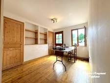 Maison familiale de 140 m² avec jardin arboré et dépendance – Poilly-sur-Tholon