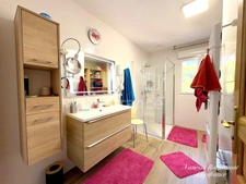 🏡  À VENDRE – MAISON FAMILIALE RÉNOVÉE DE 183 M² – 4/5 CHAMBRES – PRESTATIONS HAUT DE GAMME – TERRAIN 1676 M²