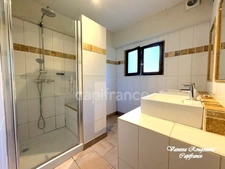 Maison familiale de 140 m² avec jardin arboré et dépendance – Poilly-sur-Tholon