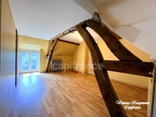 Maison familiale de 140 m² avec jardin arboré et dépendance – Poilly-sur-Tholon