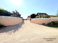 🏡  À VENDRE – MAISON FAMILIALE RÉNOVÉE DE 183 M² – 4/5 CHAMBRES – PRESTATIONS HAUT DE GAMME – TERRAIN 1676 M²