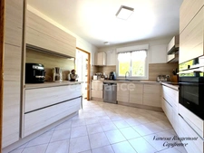 🏡  À VENDRE – MAISON FAMILIALE RÉNOVÉE DE 183 M² – 4/5 CHAMBRES – PRESTATIONS HAUT DE GAMME – TERRAIN 1676 M²