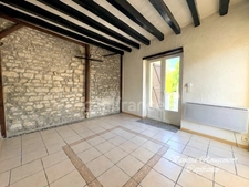 Maison à vendre 4 pièces LAROCHE SAINT CYDROINE (89)