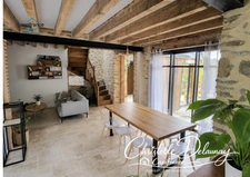 🏡 Maison de charme – 100 m² – Hyper centre de Laval – Cour & terrasse