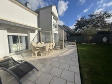 ? Maison de 185 m² – Lumineuse, spacieuse et pleine de charme