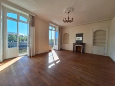 Appartement à vendre 5 pièces LAVAL CENTRE (53)