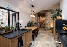 🏡 Maison de charme – 100 m² – Hyper centre de Laval – Cour & terrasse