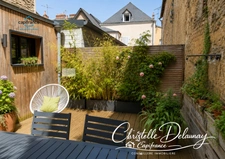 🏡 Maison de charme – 100 m² – Hyper centre de Laval – Cour & terrasse