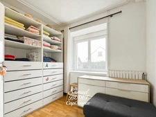 Maison rénovée à Fyé – 240 m², 5 chambres, DPE C, terrain clos et cuisine d’été