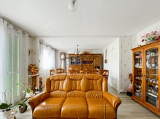 Alençon – Appartement 84 m², 3 chambres, parking couvert, cave et grenier